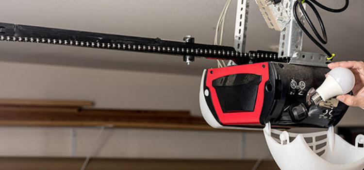 automatic garage door opener repair in Fountainebleau