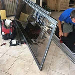 sliding glass door frame repair Fountainebleau